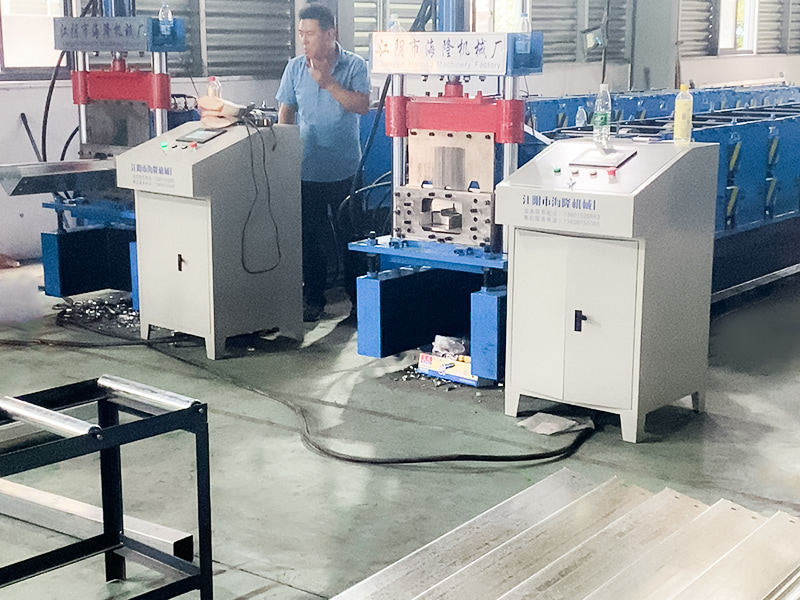 آلة تشكيل لفة شعاع بيت الحاوية القابلة للفصل