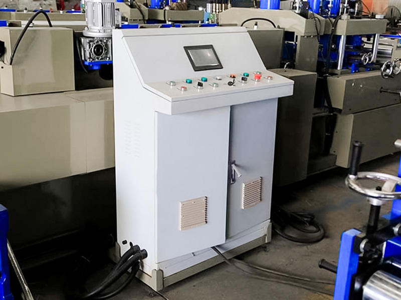 آلات تشكيل لفائف البورلين من النوع 80-300 CZ