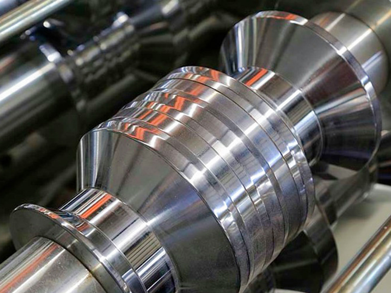 آلة تشكيل صفائح التسقيف عالية السرعة