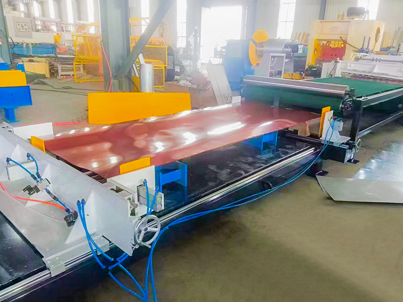 خط قطع لفائف الصلب حسب الطول