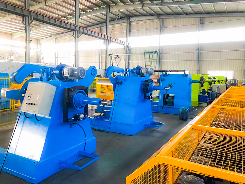 أجهزة فك اللفائف الهيدروليكية ذات الملفات الفولاذية